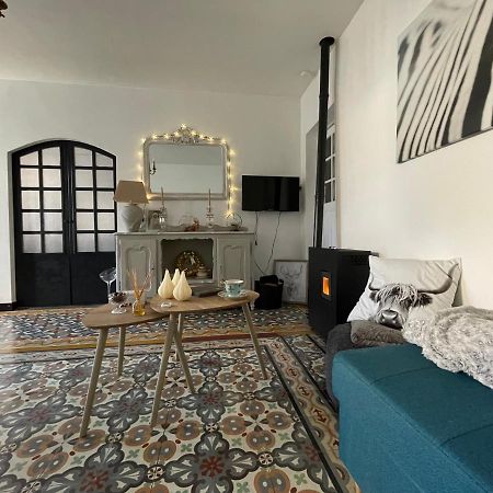 Bed and Breakfast Chez Tatie Menie Fraisse-des-Corbieres Екстер'єр фото