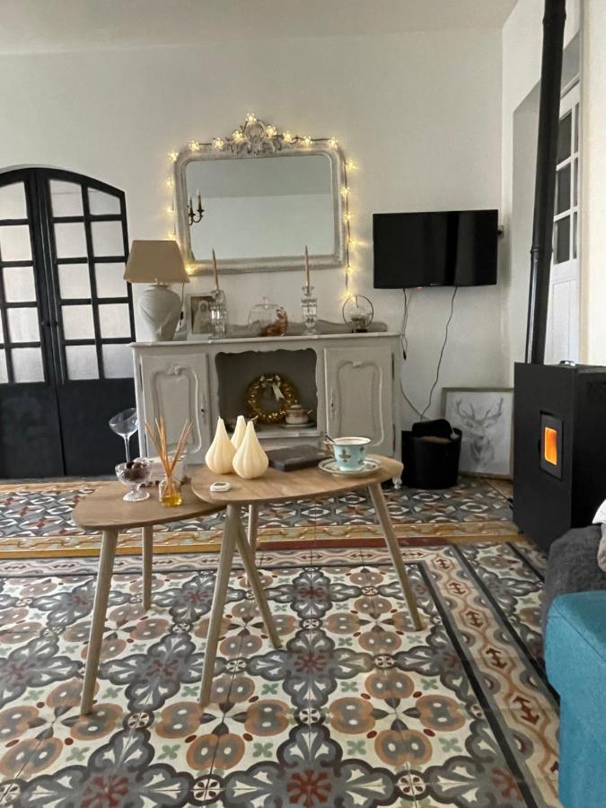 Bed and Breakfast Chez Tatie Menie Fraisse-des-Corbieres Екстер'єр фото